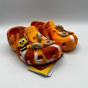Crocs Honey Nut Cheerios Classic Clog Kids Size C10 Sandals Charms